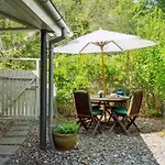 Snari - 10m From The Sea By Interhome *