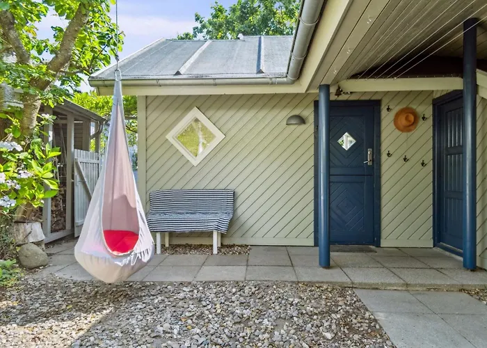 Ferienhaus Snari - 10m From The Sea By Interhome *