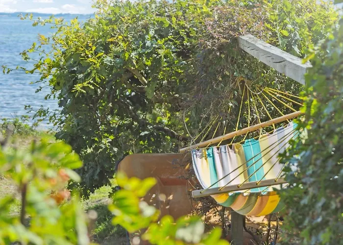 Ferienhaus Snari - 10m From The Sea By Interhome